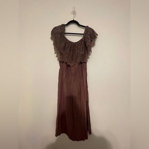 J for justify dress in Large! Can be worn strapless or off the shoulder